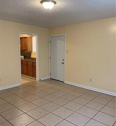 4th image of 8920 Dinkins St