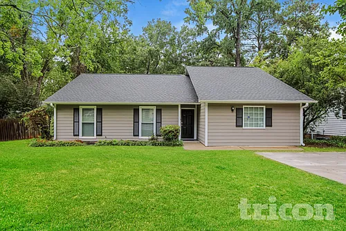 26 Maid Lynn Ct Photo 1