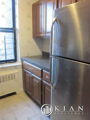 Rented by Kian Realty | media 6