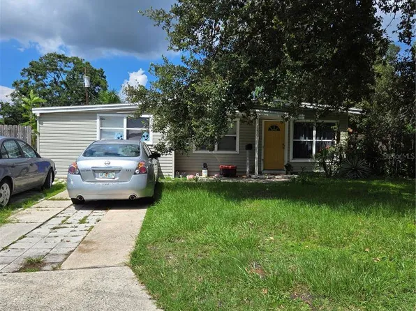 1523 68th Ave N, Saint Petersburg, FL 33702