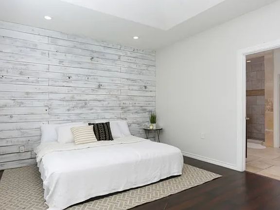 5th image of 526 Emmett Ave