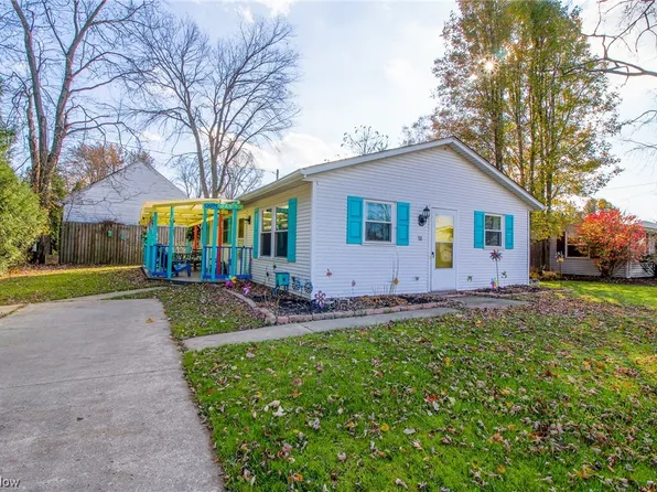98 Clover Cliff Dr, Chippewa Lake, OH 44215