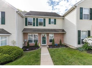 65 Village Dr, Schwenksville, PA 19473