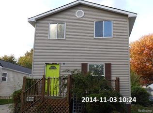 136 W Colgate Ave, Pontiac, MI 48340
