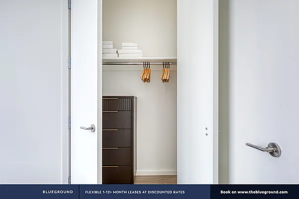 Rented by The Blueground | media 42