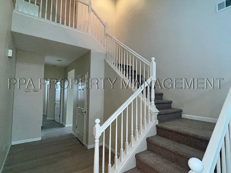132 Shea Ct — Photo 18