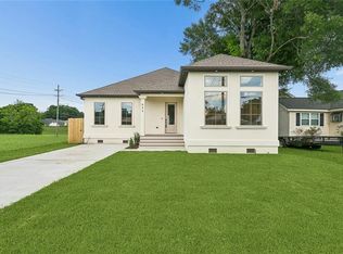 637 Linden St, Metairie, LA 70003
