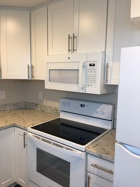 Kitchen Appliances