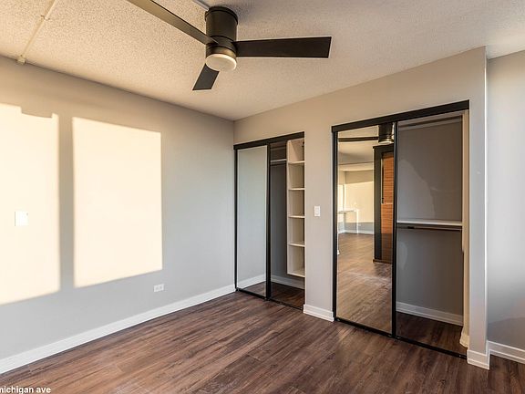 3rd image of 1206 S Michigan Ave #1122