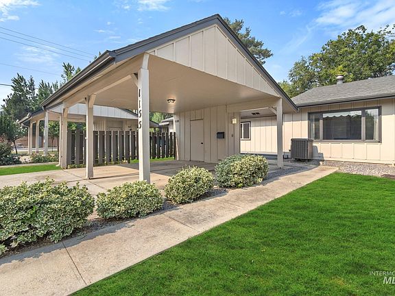 3rd image of 1155 S Abbey Cir