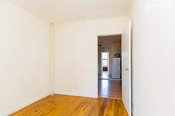Rented by Nooklyn NYC LLC | media 13