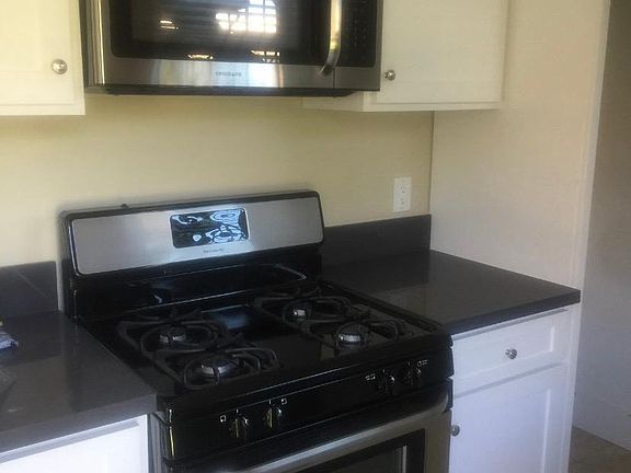 4th image of 1443 W 157th St APT D