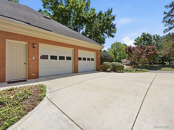 4th image of 50 Creek Dr