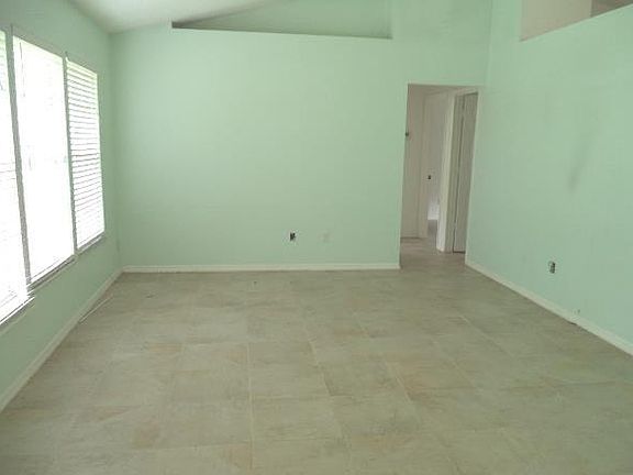 3rd image of 1671 SW Salvatierra Blvd