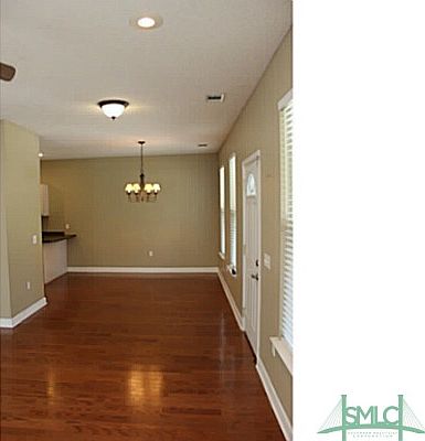 3rd image of 416 B Morgan Street