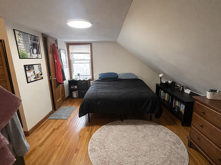 585 Somerville Ave #1 — Photo 9