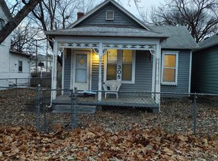 308 SE Hancock St, Topeka, KS 66607