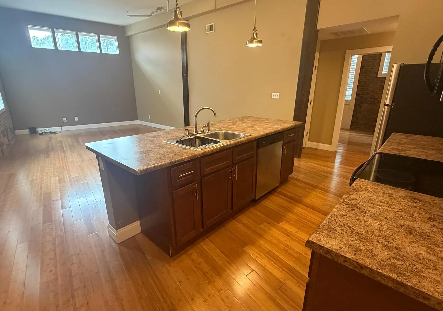 2900 Indiana Ave - 2900 Indiana Ave Unit 6 — Photo 3
