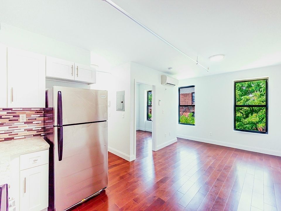 1st image of 1227 Dean St #4