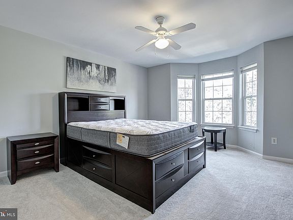 5th image of 4104L Monument Ct