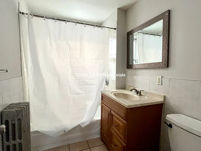 18 Eastman St #A2 — Photo 17