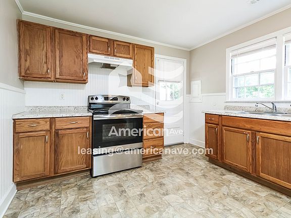 1622_004_kitchen_4.jpg