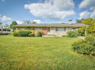1476 Gap Creek Rd, Elizabethton, TN 37643