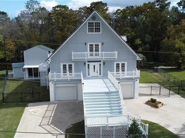 69027 Riverbend Dr, Covington, LA 70433