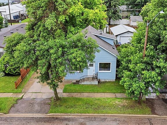 3rd image of 1007 4th STREET