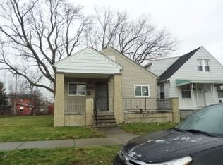 8121 Orchard Ave, Warren, MI 48089