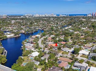 1616 Poinsettia Dr, Fort Lauderdale, FL 33305