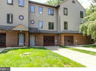 8816 Ridge Ave APT 15, Philadelphia, PA 19128