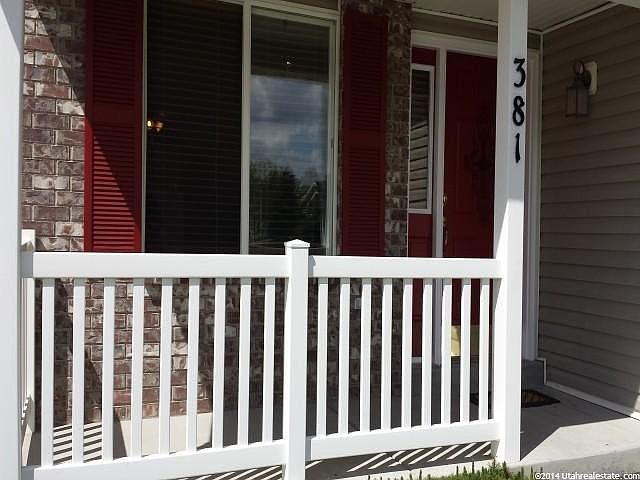1st image of 381 Shelley Ln