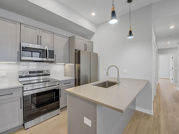 2nd image of 1205 S 15th St #1C