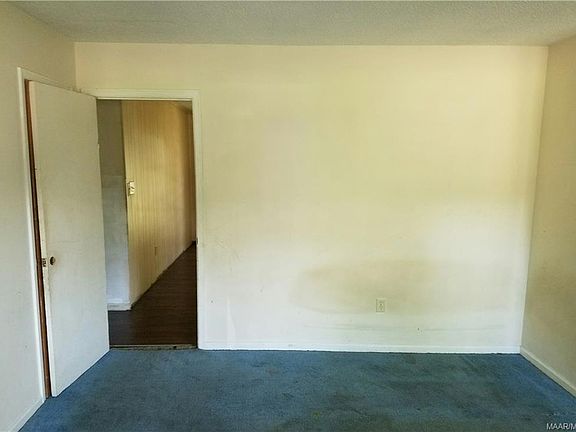 5th image of 320 Kroy Dr