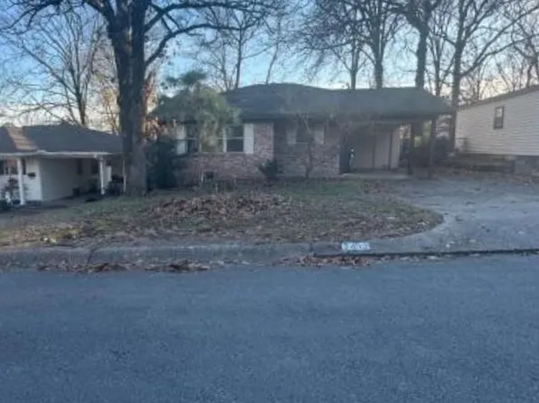 7413 M St, Little Rock, AR 72207