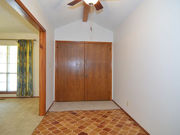 Fabulous double door entry