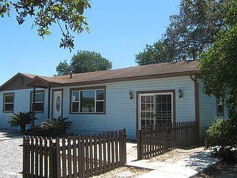 1st image of 2745 Hollow Ln