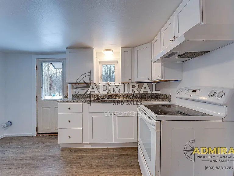 6 Dora Dr #B — Photo 4