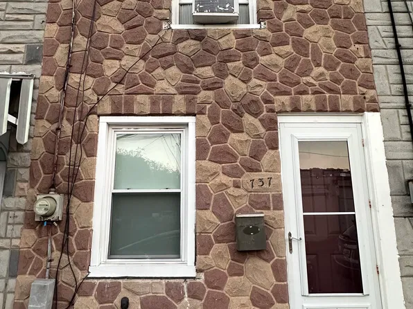 737 Bingaman St, Reading, PA 19602
