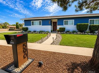 590 E Van Koevering St, Rialto, CA 92376