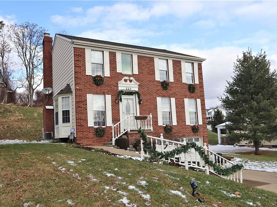 1st image of 227 Bluestone Dr