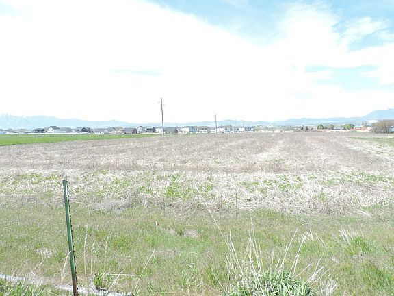2nd image of 6425 N 400 W