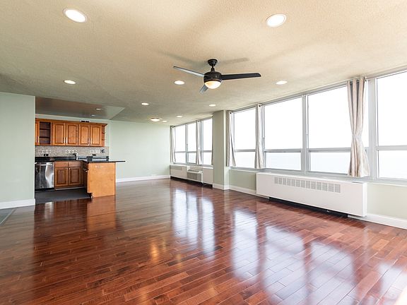 2nd image of 4800 S Chicago Beach Dr #27125