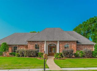 728 Waters Dr, Madison, MS 39110