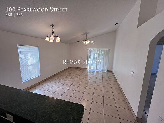2nd image of 100 Pearlwood St