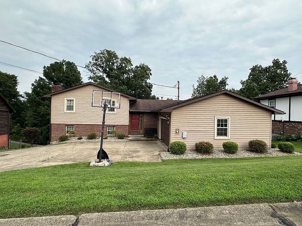 24 Oak Cir