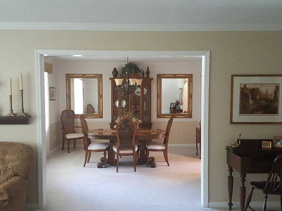 2nd image of 2316 Silverthorn Dr