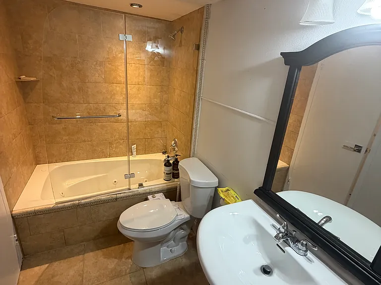 7601 E Treasure Dr #2121 — Photo 22