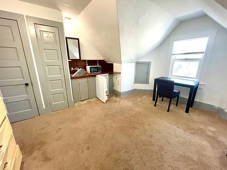 2228 McKinley Ave — Photo 29